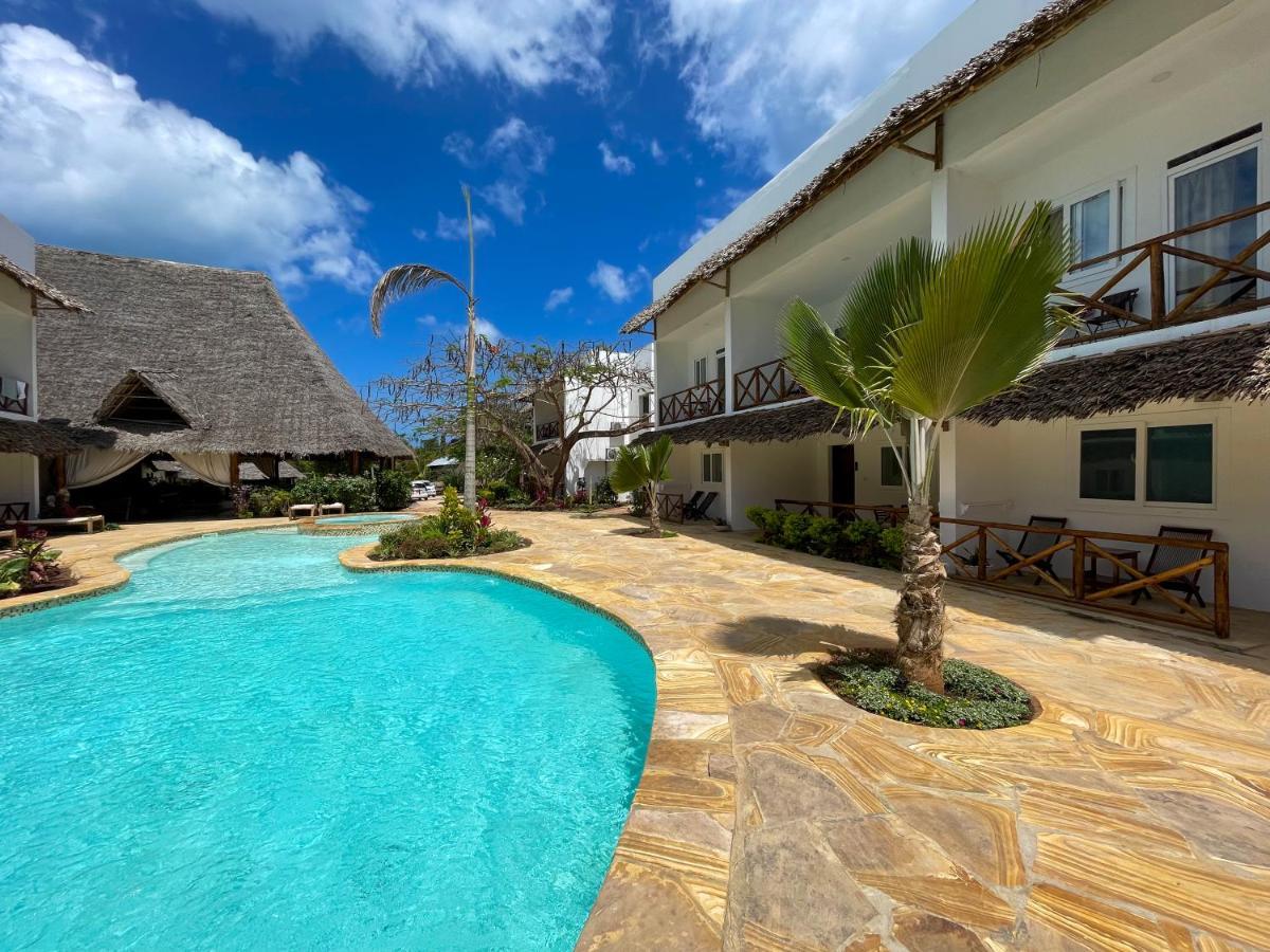 Kibanda Lodge And Beach Club Нунгви Екстериор снимка