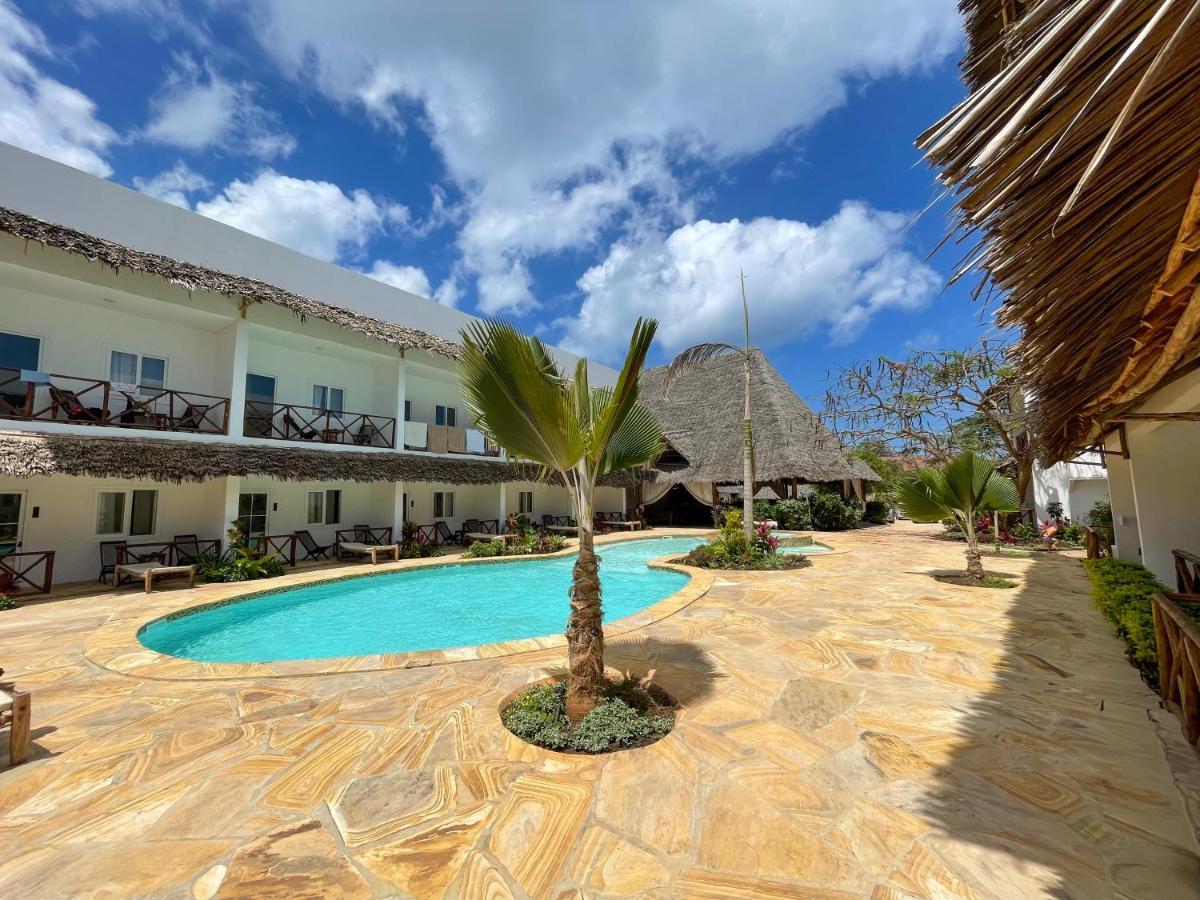 Kibanda Lodge And Beach Club Нунгви Екстериор снимка